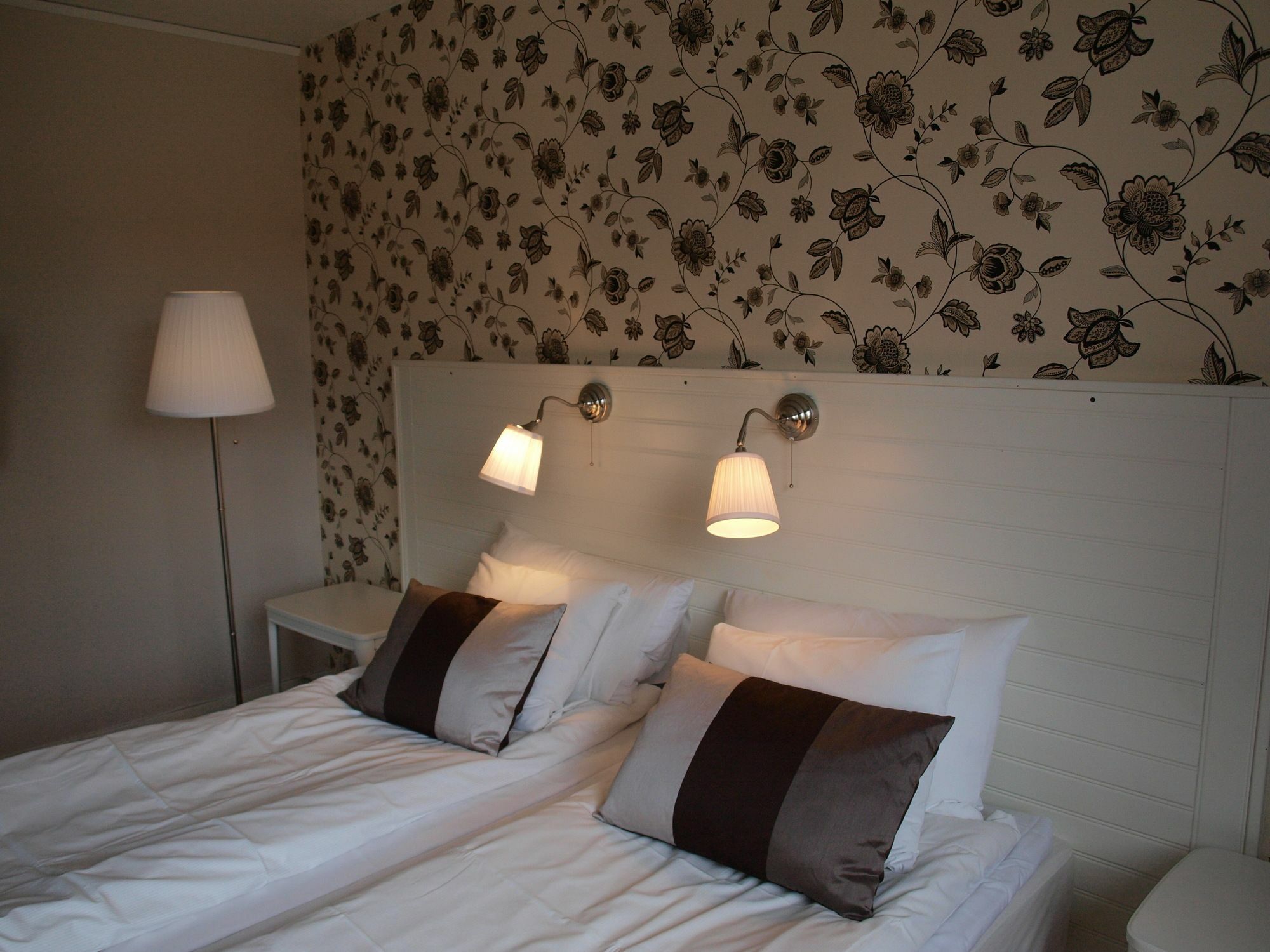 Nora Stadshotell, Sure Hotel Collection By Best Western Exterior photo